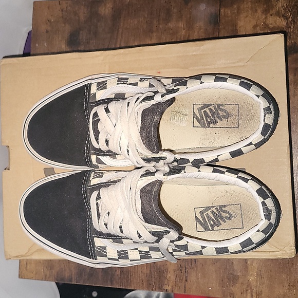 Vans - Picture 5 of 5